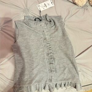 Zara Gray Sleeveless Button-Up Top